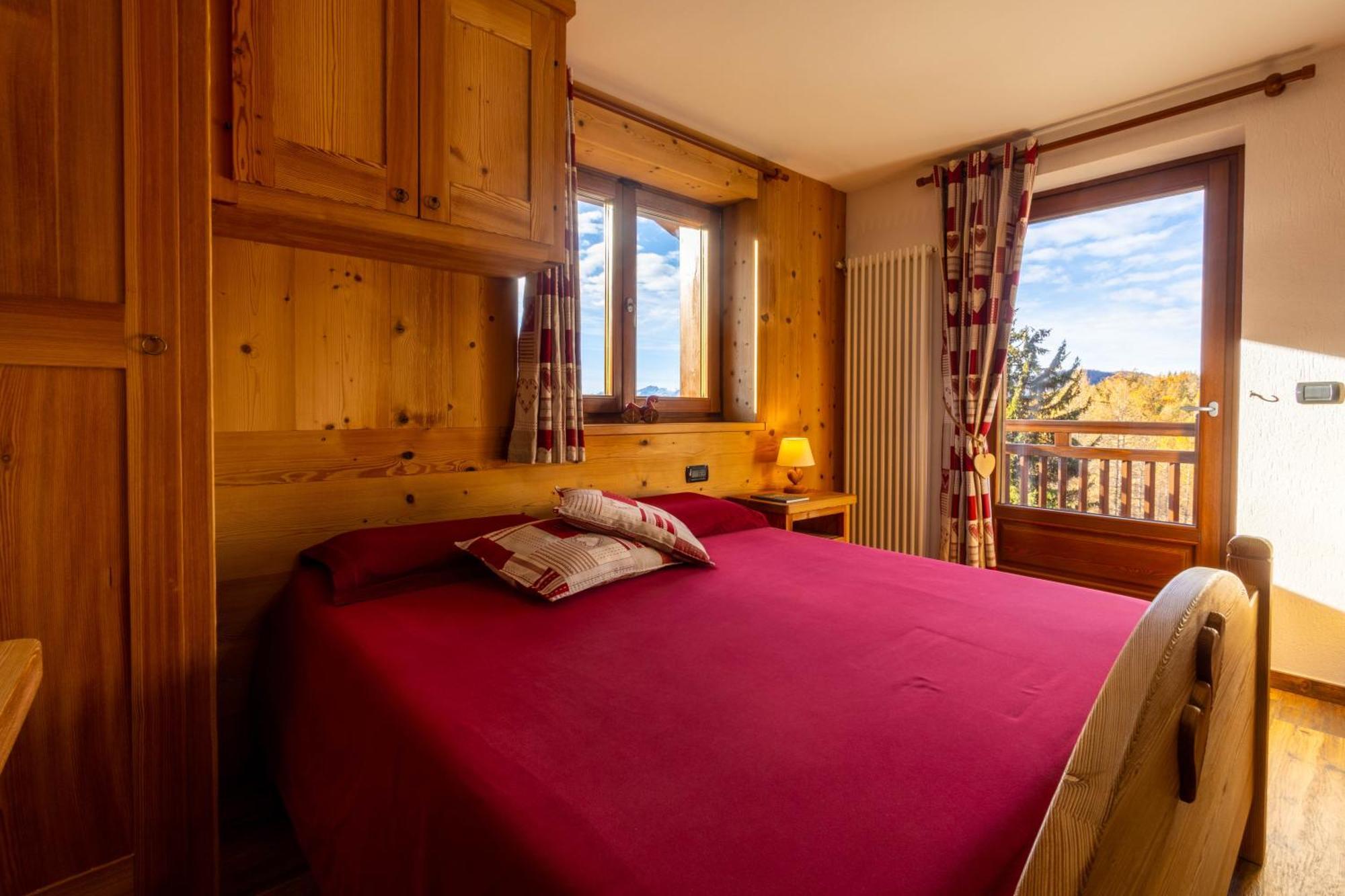 Le Coin Des Melezes - Nature & Trek - Camere In Baita Di Montagna Brusson Exterior foto